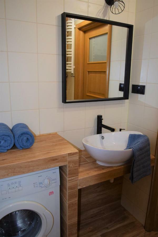 Apartament 2-Pokojowy Gdynia Swietojanska Luaran gambar